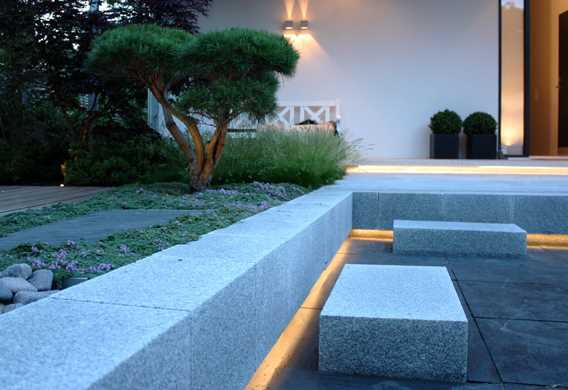 Granit border i Lysefjorden granit designet af havearkitekt Tor Haddeland